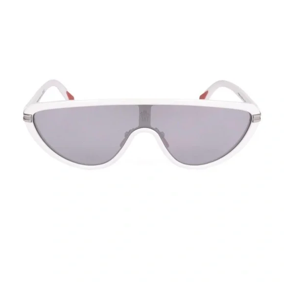 Authentic Moncler Sunglasses with original cloth and case Authentic Moncler Sunglasses with original cloth and case main image 2